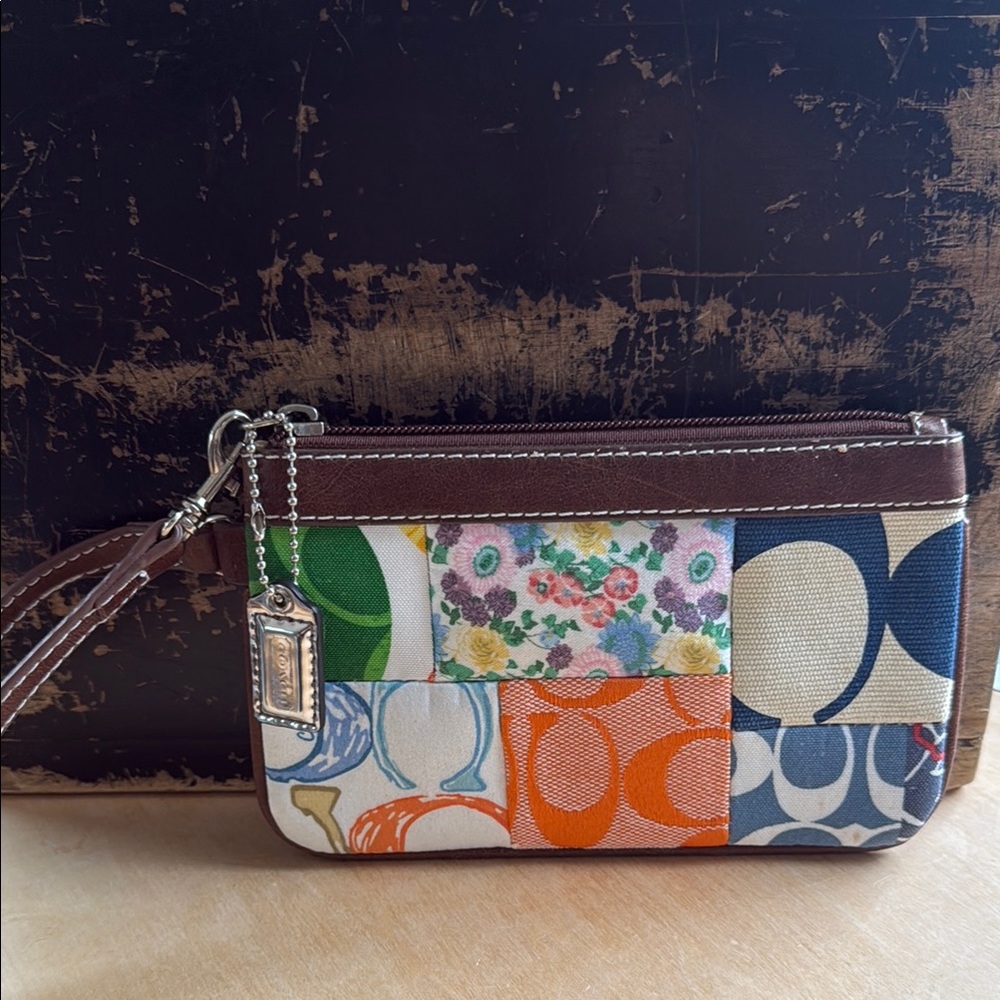Coach‎ Patchwork Signature Wristlet – Multicolor & Floral Accent